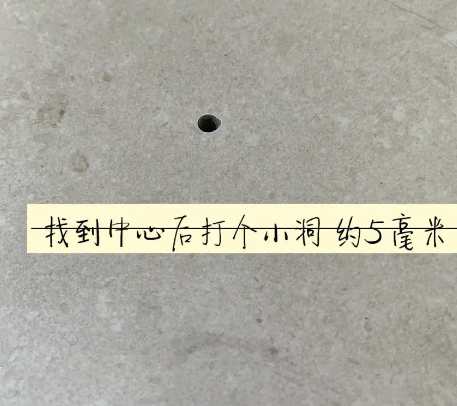 孝感市瓷砖空鼓维修公司专业解答在瓷砖铺贴过程中，如果砂料搅拌不均匀，将会带来以下问题